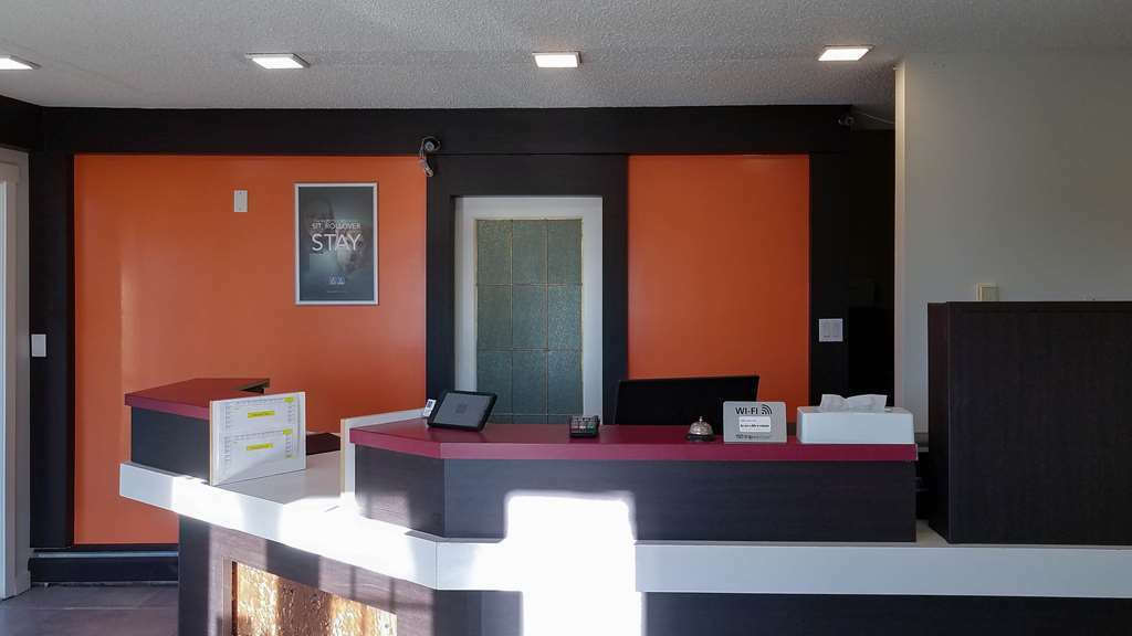 Motel 6-Camrose, AB Interior foto